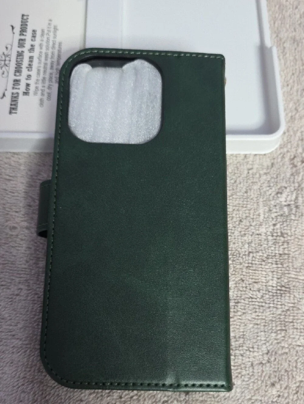 iPhone 16 Pro-6.3 Dark Green Wallet Phone Case with Wrist Strap